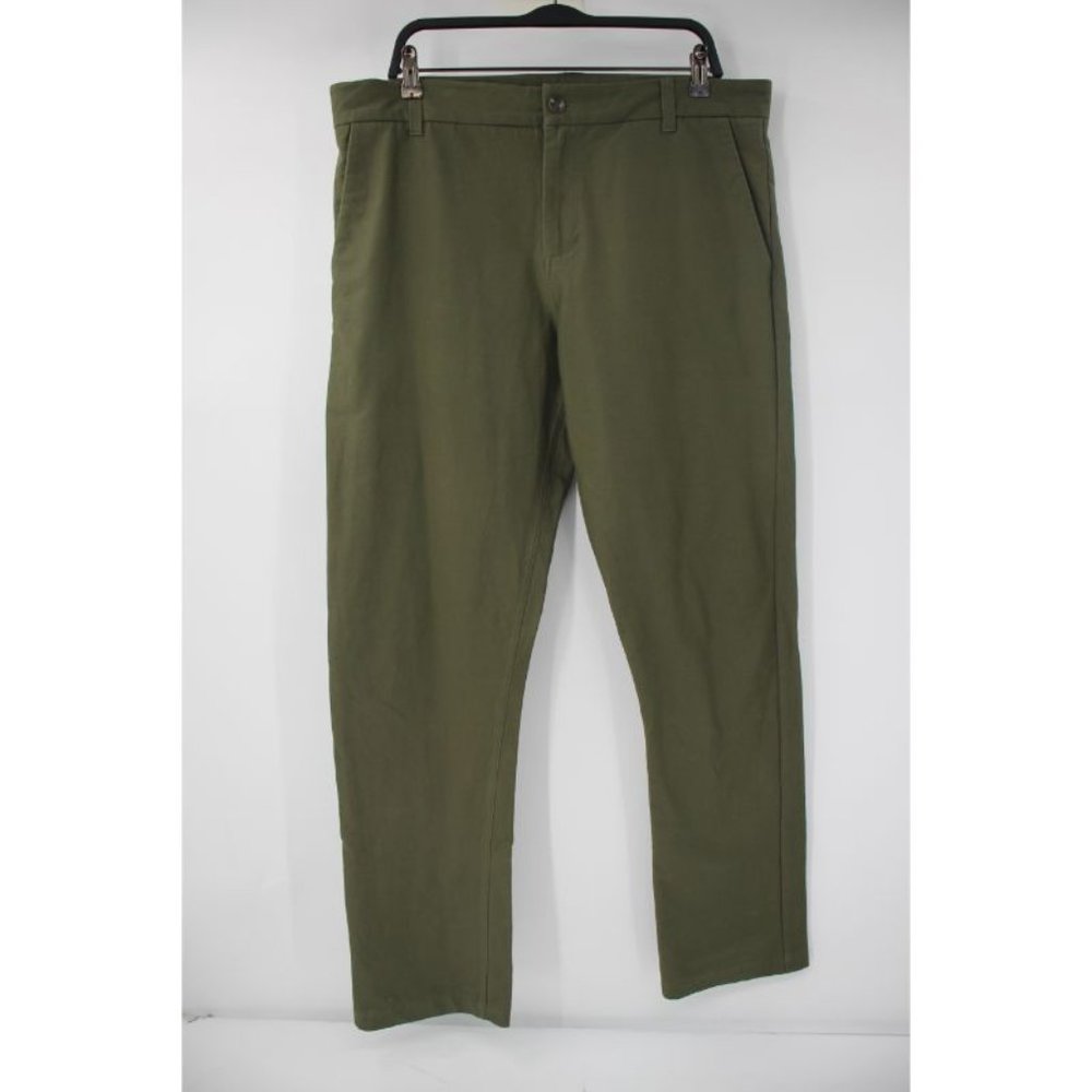 olivers Mens 36 W38 L32 flat front green chino pants cotton blend pockets casual